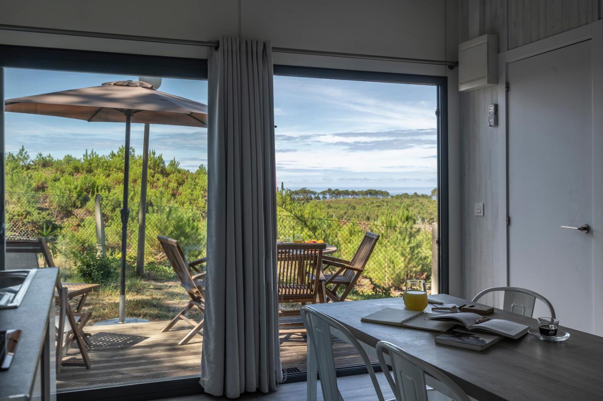 Ohai Nazare Outdoor Resort Room photo