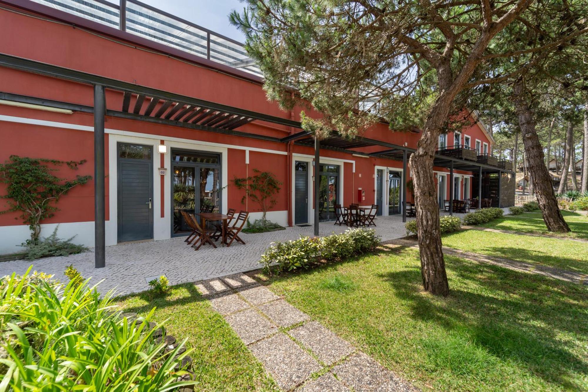 Ohai Nazare Outdoor Resort Room photo